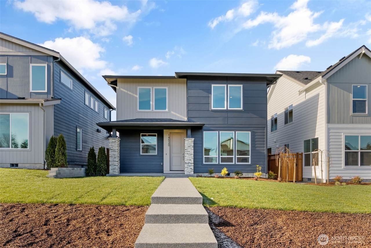 14521 205th Avenue - Photo 1