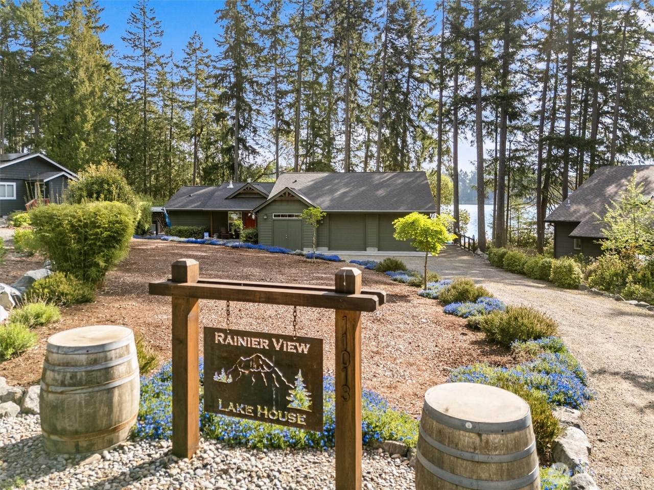 11013 Bayview Circle - Photo 1