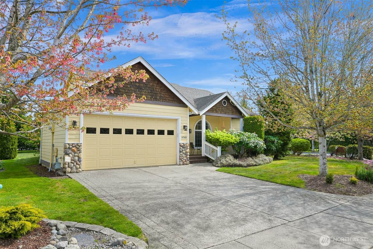 4740 Corona Ct - Photo 1