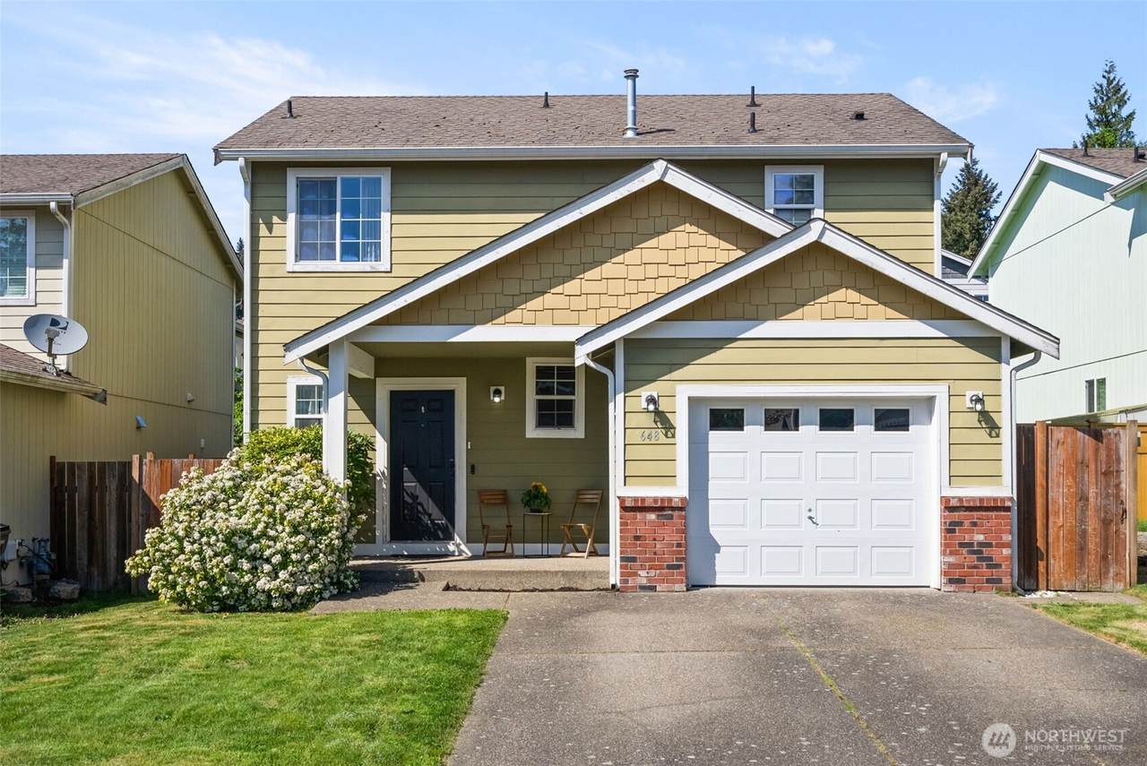 648 Rivenhurst Street - Photo 1
