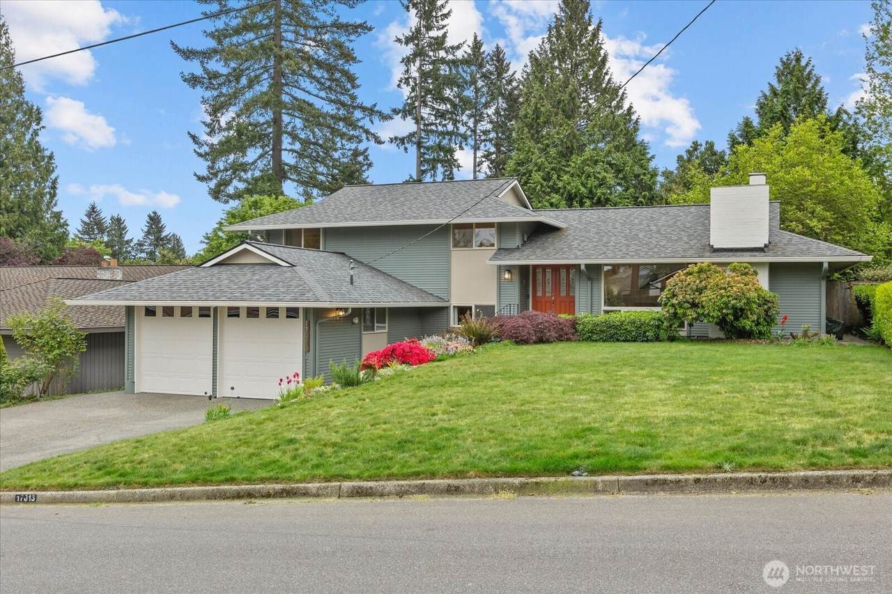 17013 18th Street - Photo 1