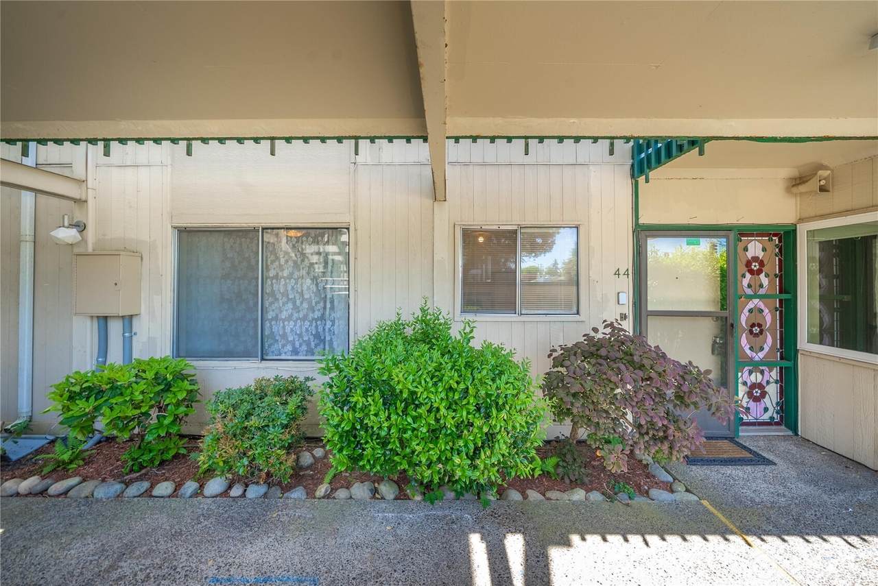 10430 Gravelly Lake Drive - Photo 1