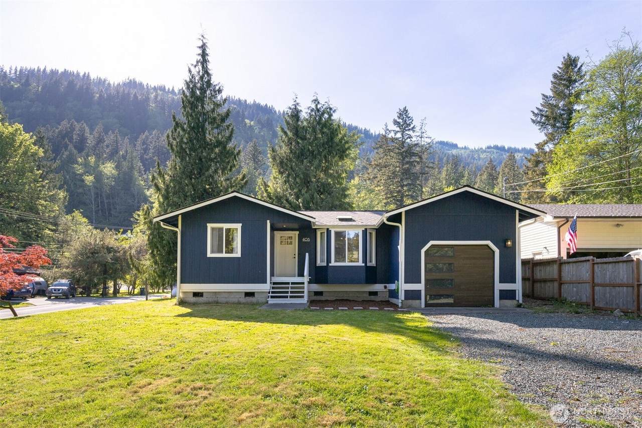 405 Rainbow Drive - Photo 1