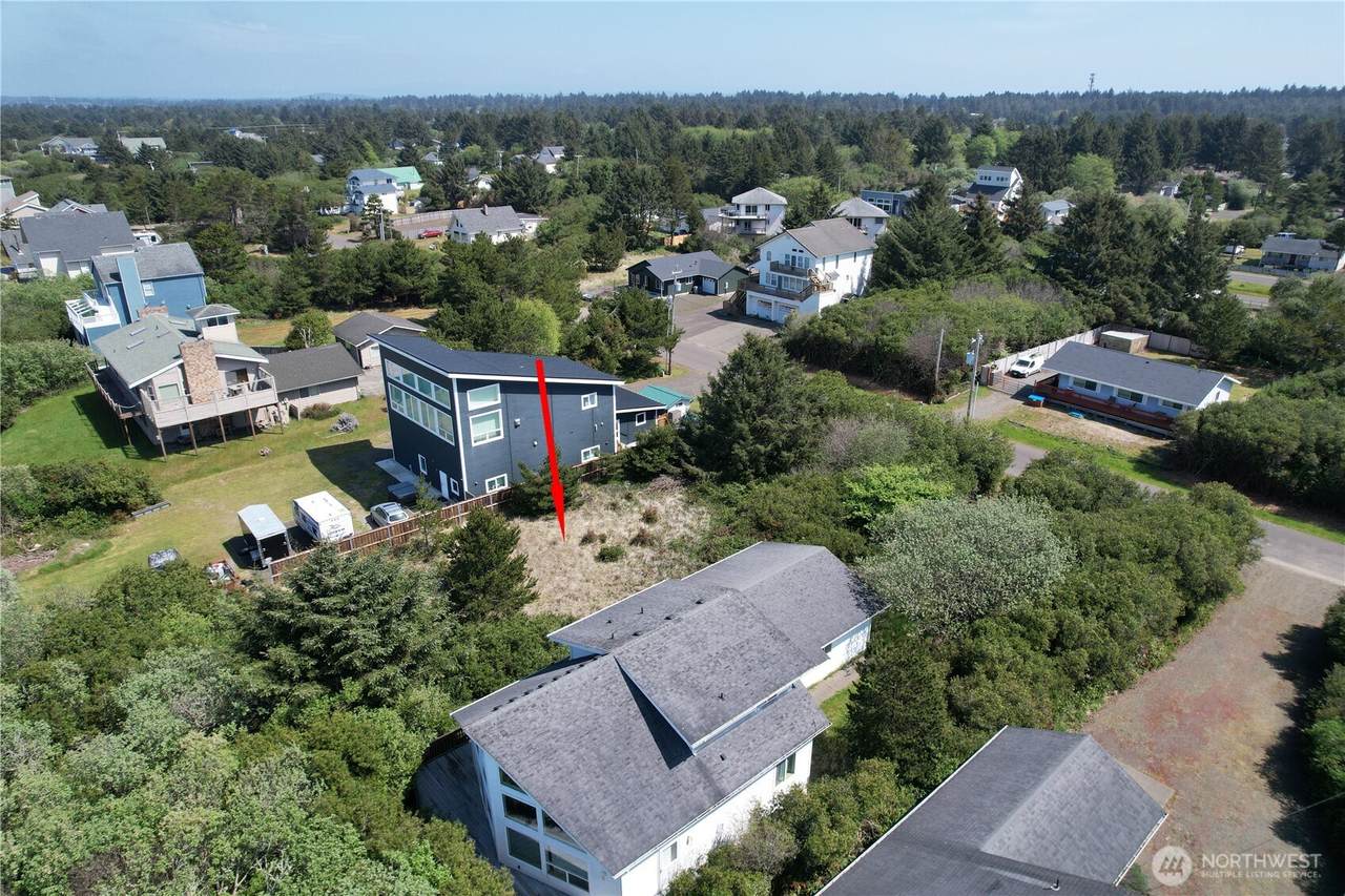 263 Sand Dune Avenue - Photo 1