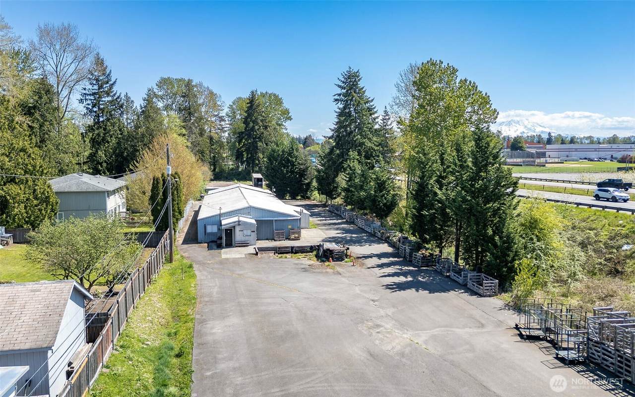 10709 12th Avenue - Photo 1