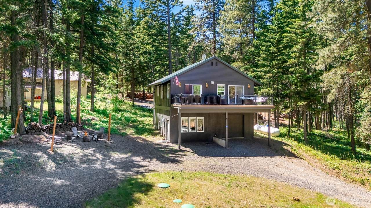 221 Gunther Loop Road - Photo 1
