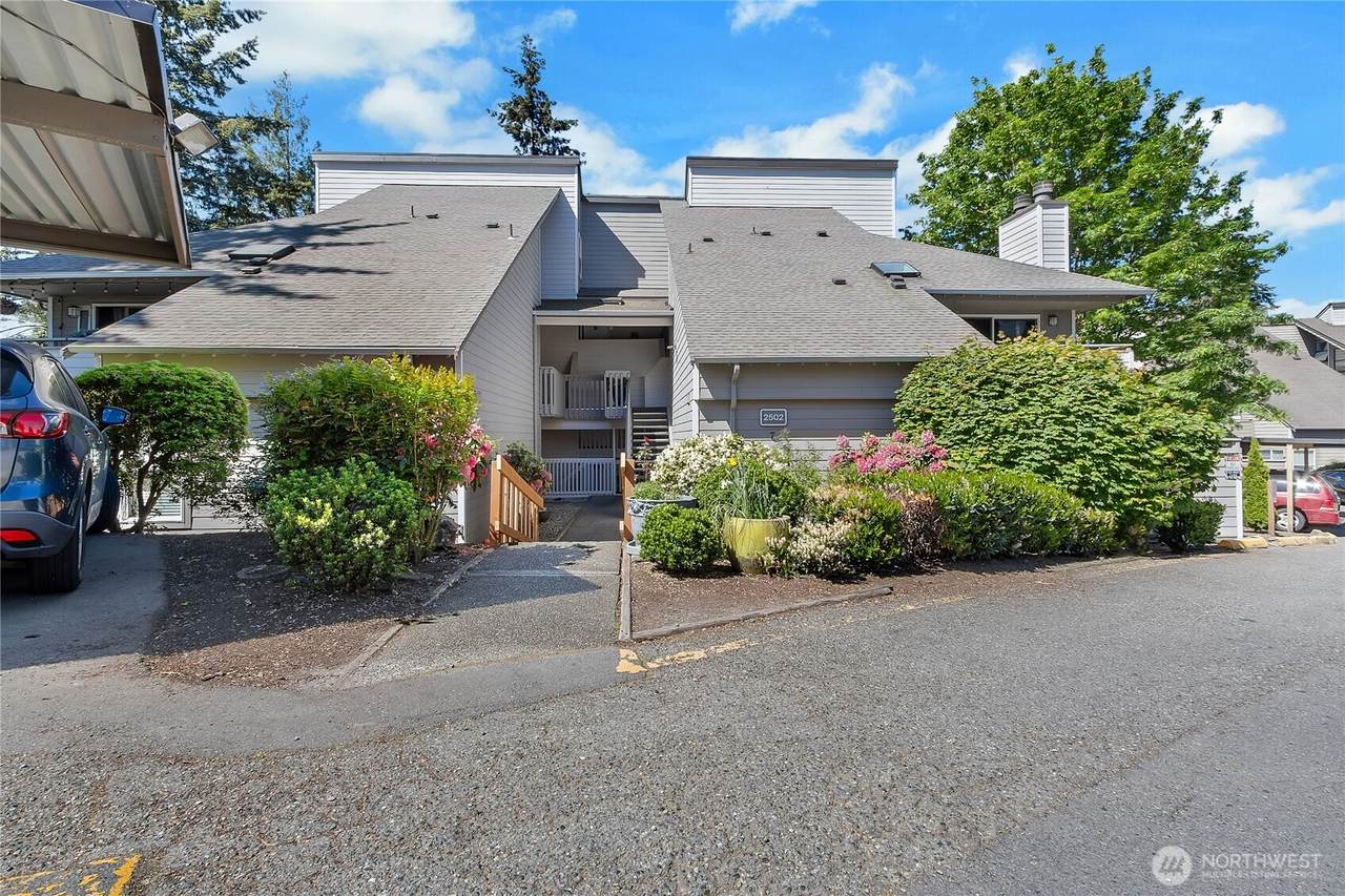 2502 317th Street - Photo 1