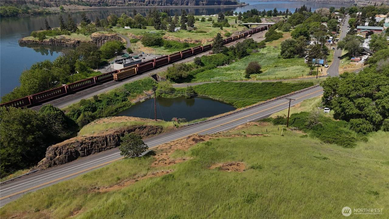 212025870 Lewis And Clark Highway - Photo 1
