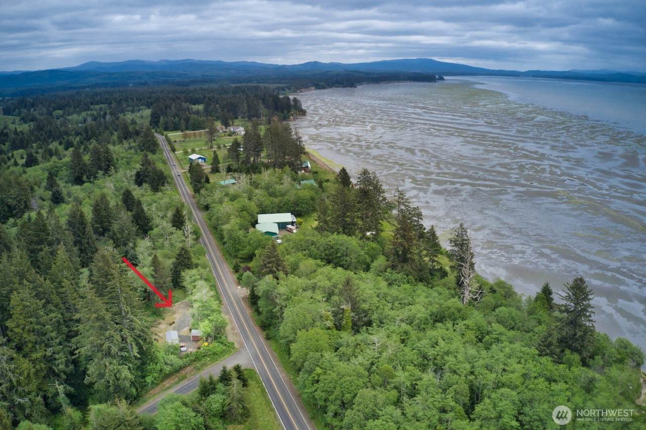 210 Bay Center Road - Photo 1