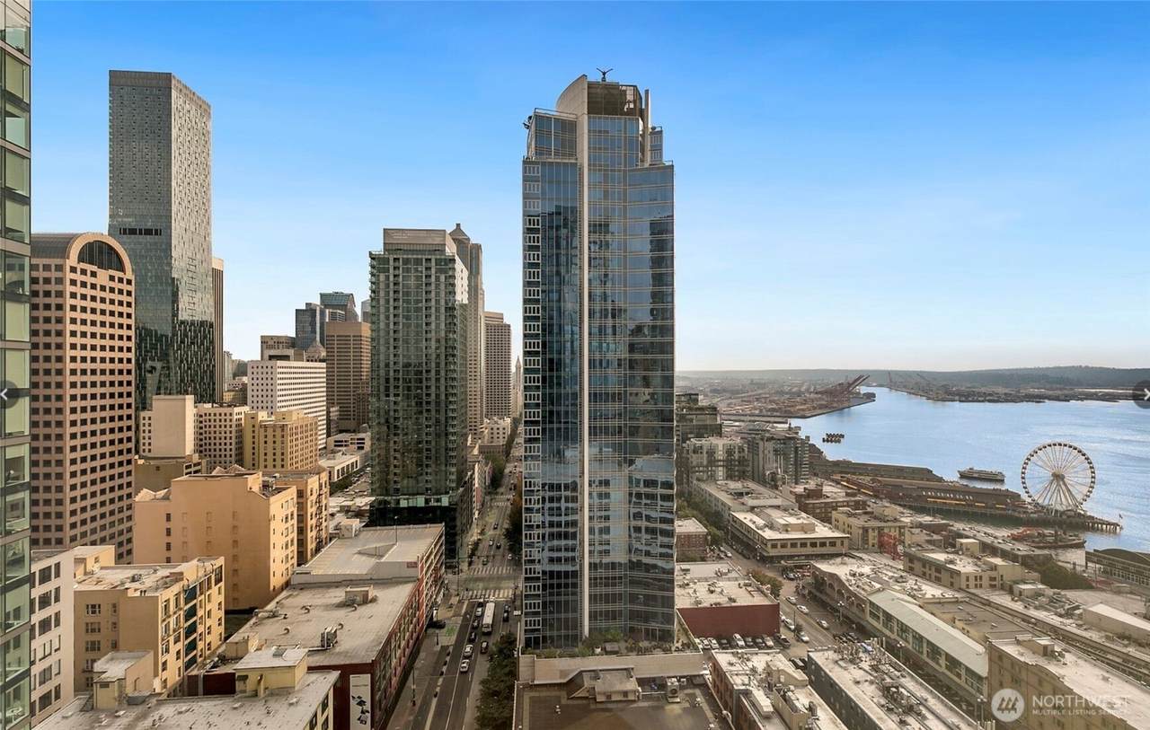 121 Stewart Street - Photo 1