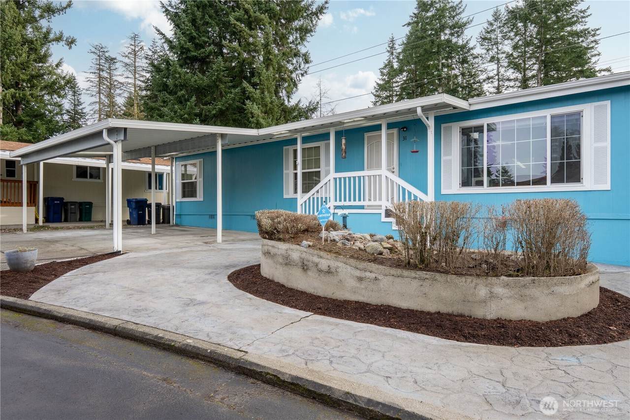 620 112th Street - Photo 1