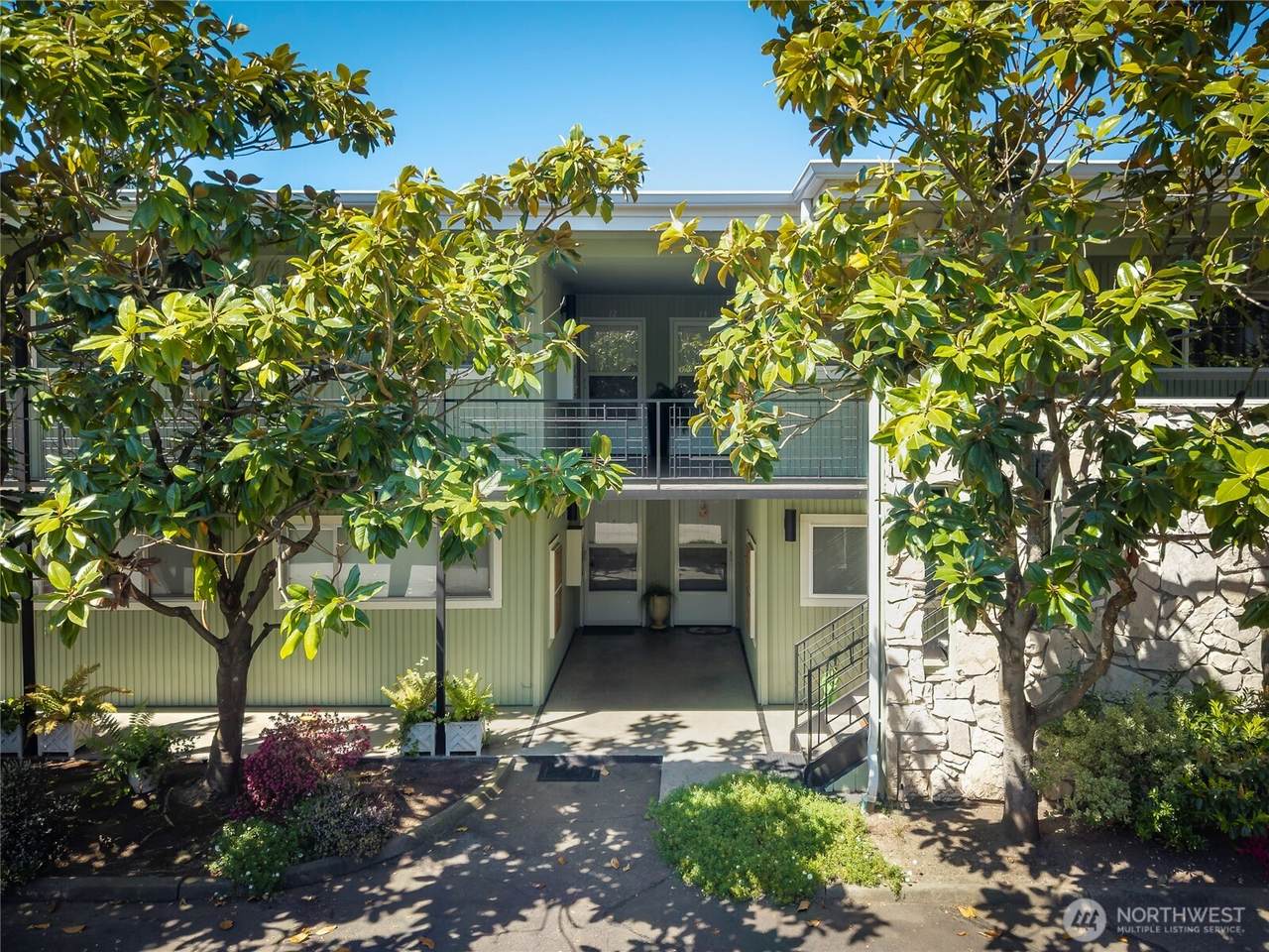 1020 5th Avenue - Photo 1