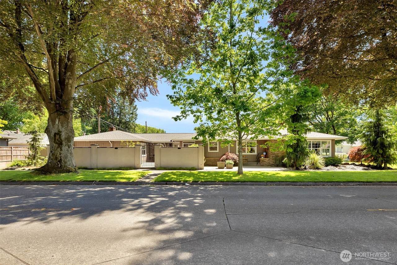 2251 Louisiana Street - Photo 1