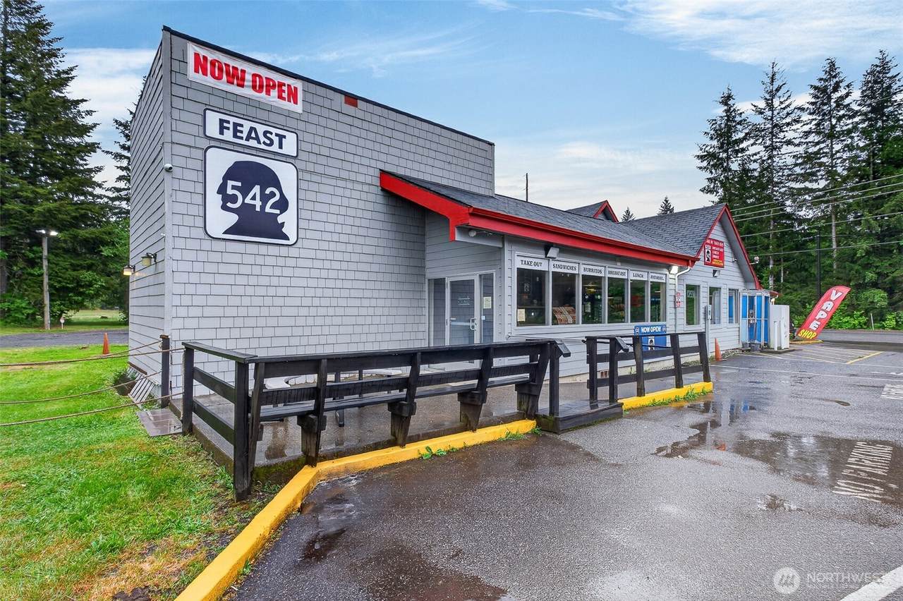 6476 Mt Baker Highway - Photo 1
