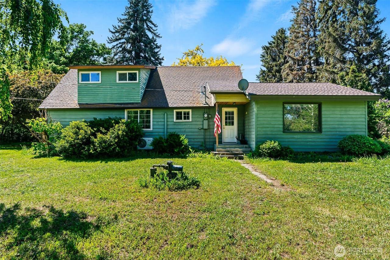 2091 Orchard Rd - Photo 1