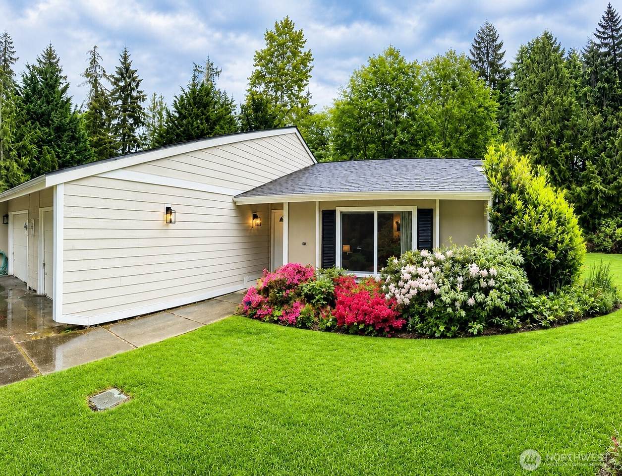 7217 87th Avenue Ct - Photo 1