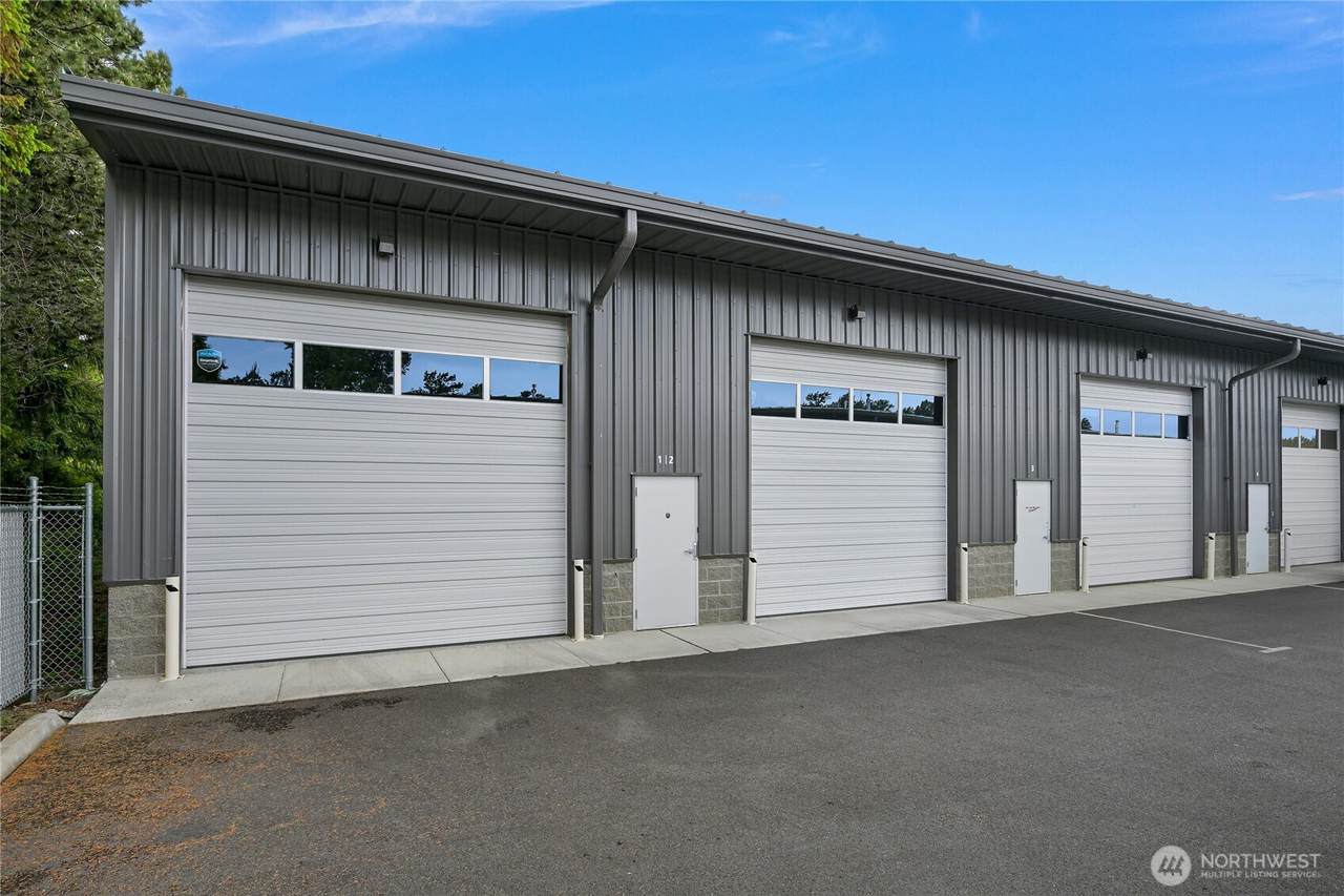 1627 Jills Court - Photo 1