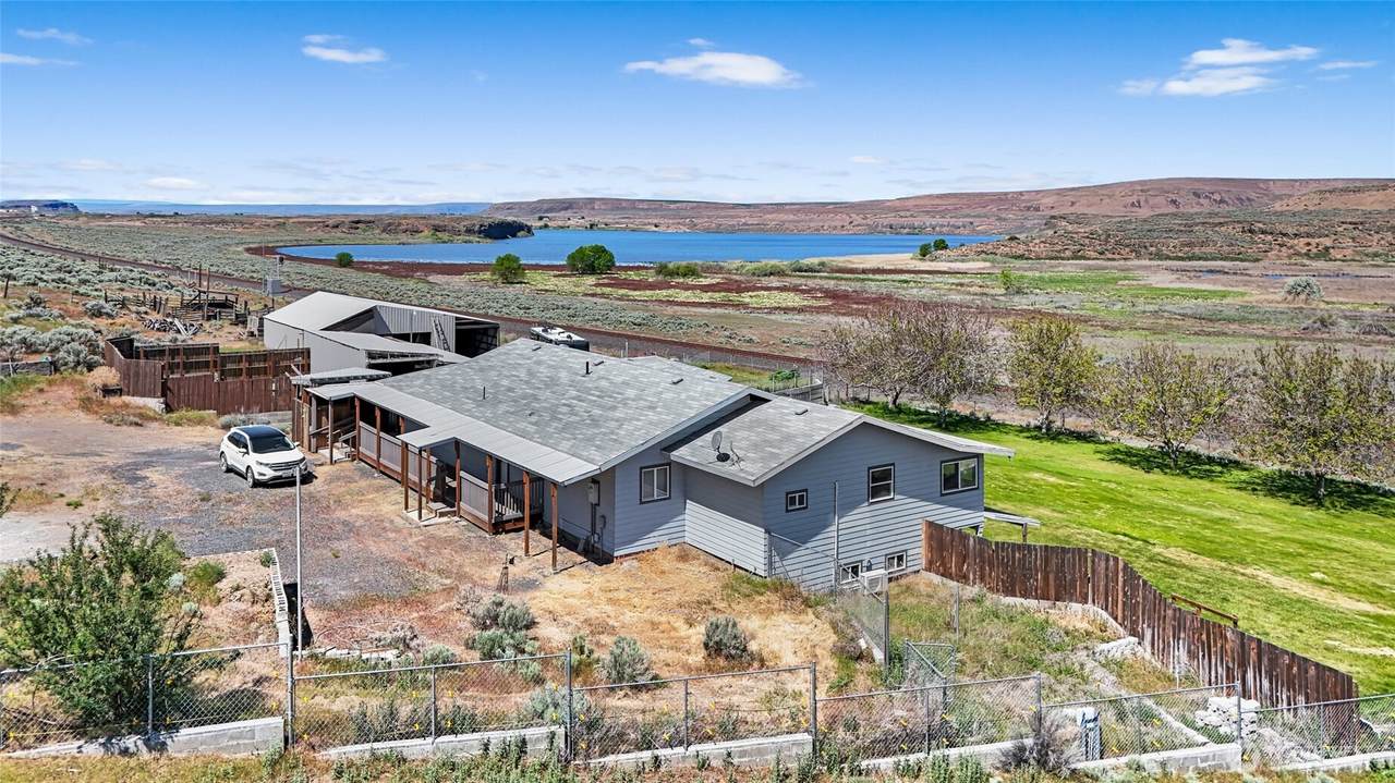 12166 Hwy 28 - Photo 1