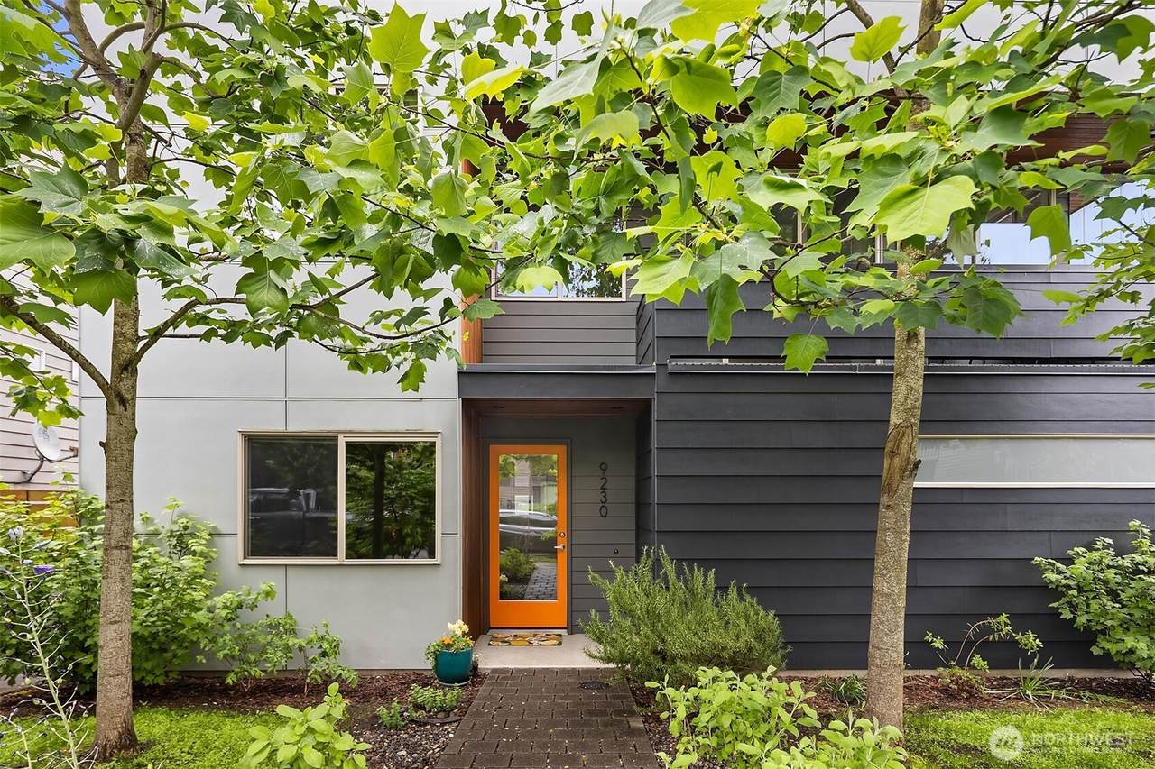9230 Interlake Avenue - Photo 1