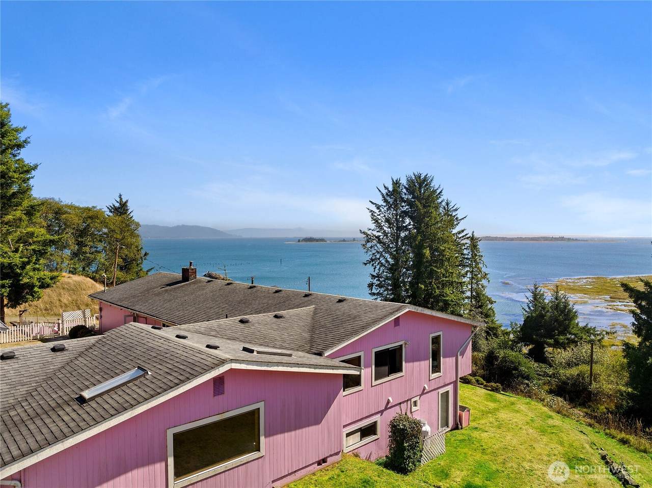 193 Robert Gray Drive - Photo 1