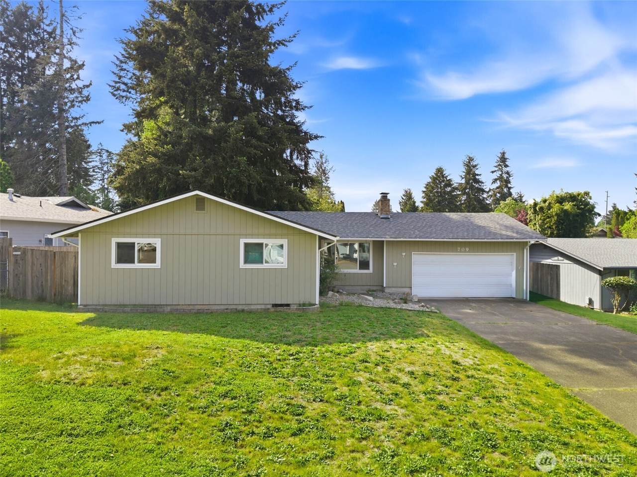709 Enterprise Drive - Photo 1
