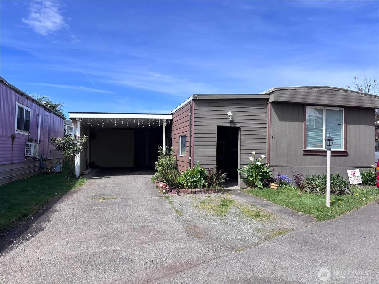 8114 34Th Avenue - Photo 1