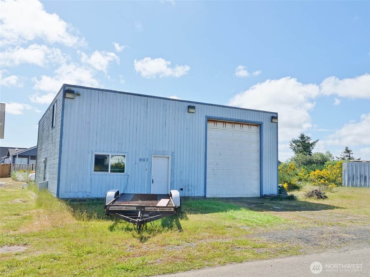 987 Beaver Court - Photo 1
