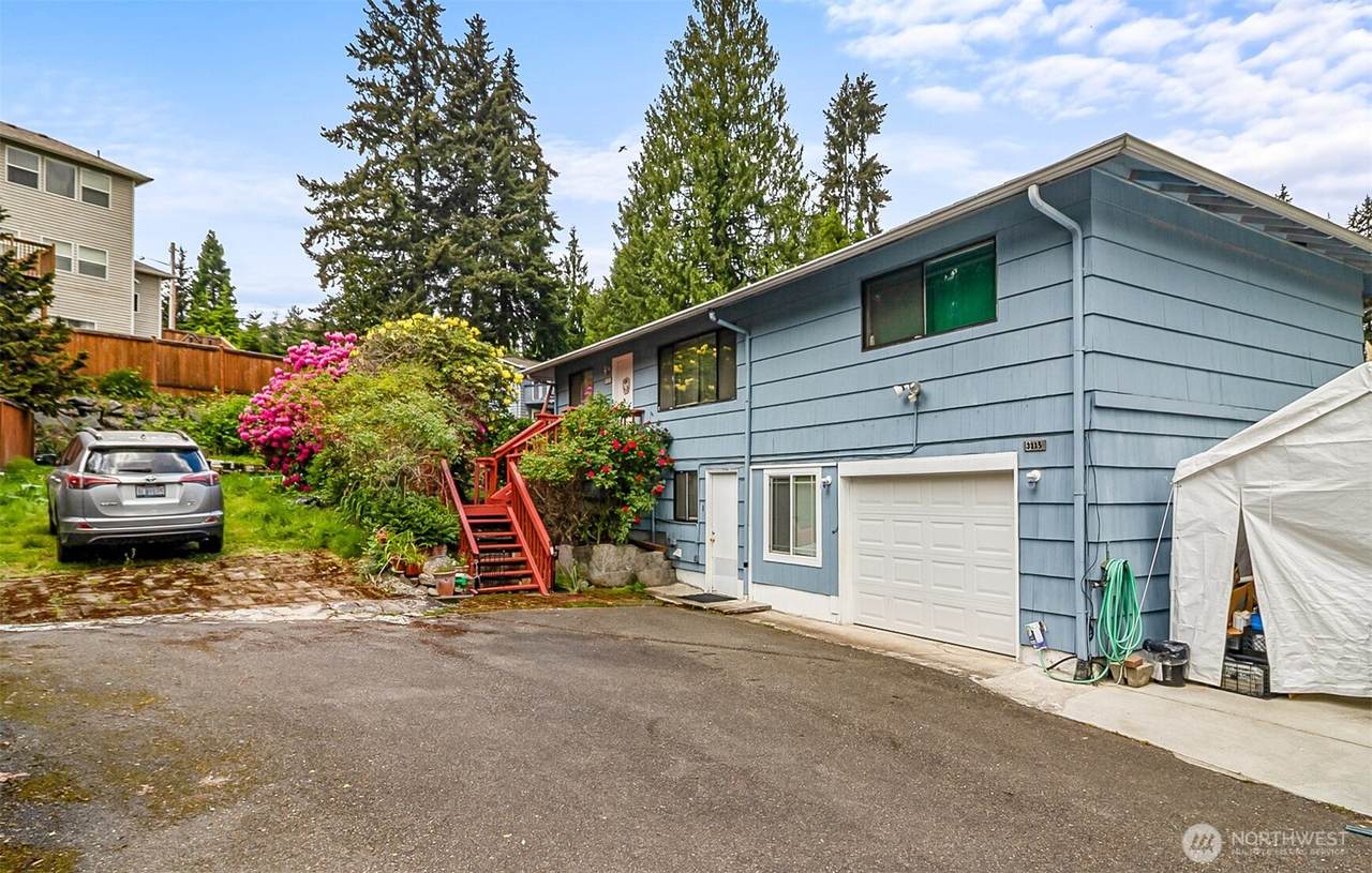 3115 170th Street - Photo 1