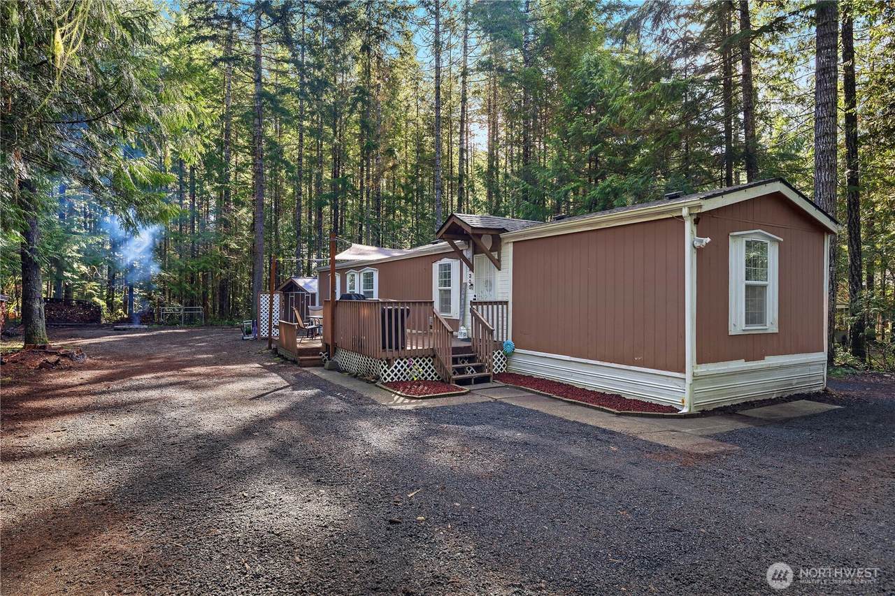 300 Mount Jupiter - Photo 1