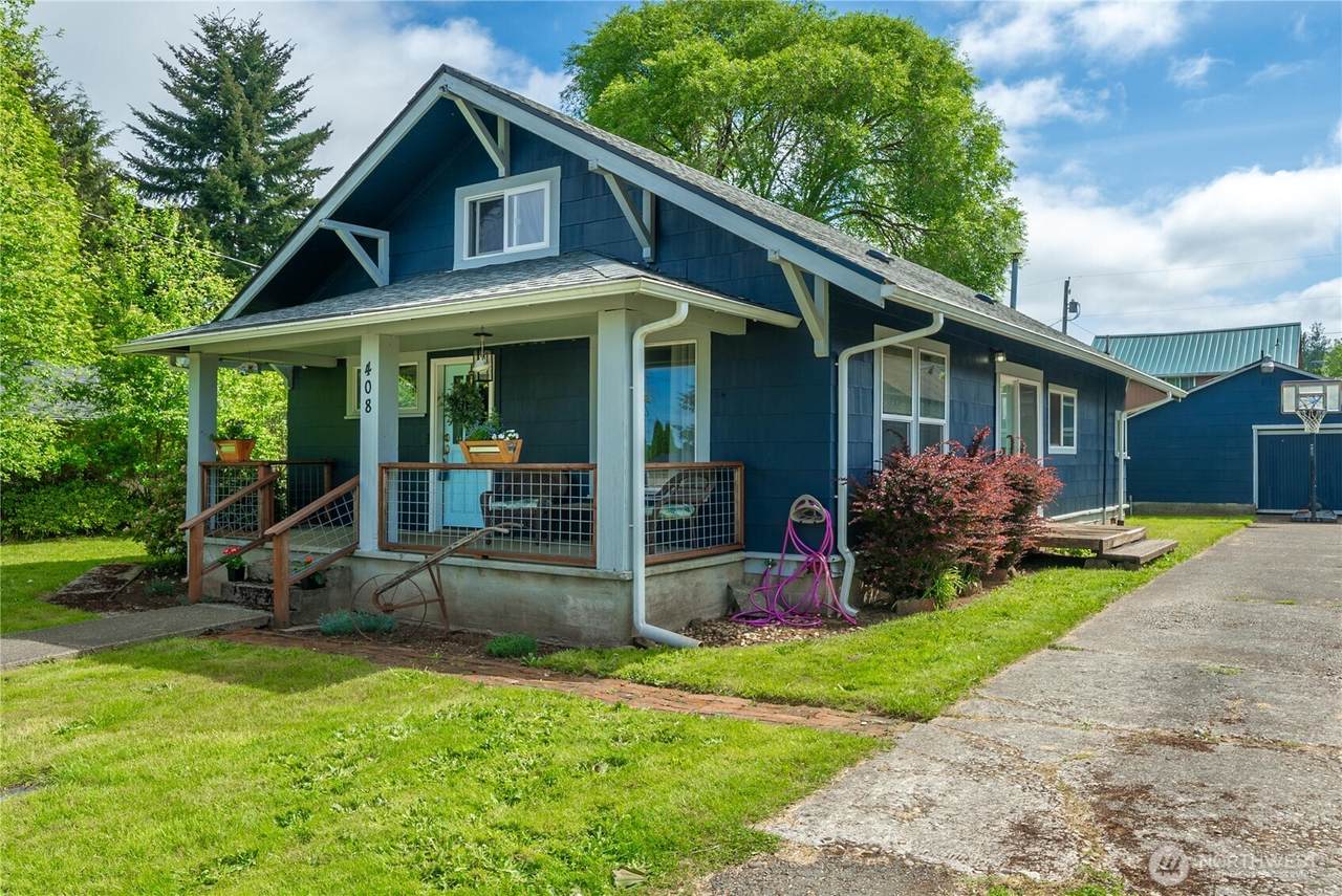 408 4th Street - Photo 1
