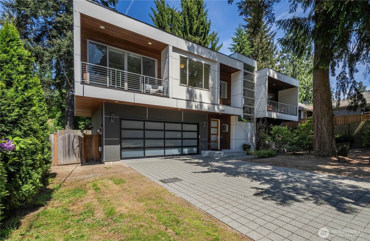 3034 89th Street - Photo 1