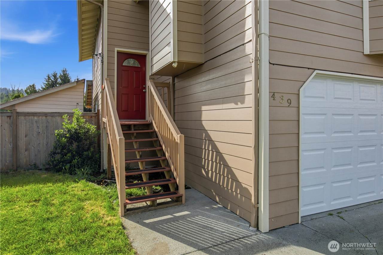 https://bt-photos.global.ssl.fastly.net/nwmls/1280_boomver_1_2525717-1.jpg
