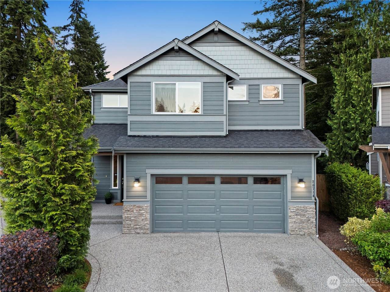 20714 1st Avenue - Photo 1