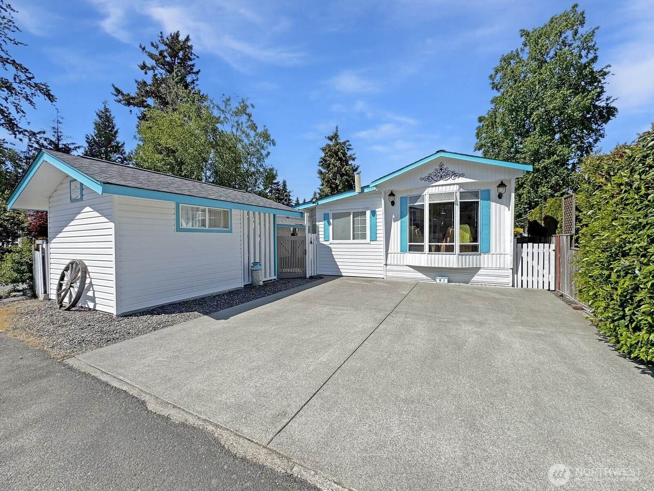5001 Bay Road - Photo 1