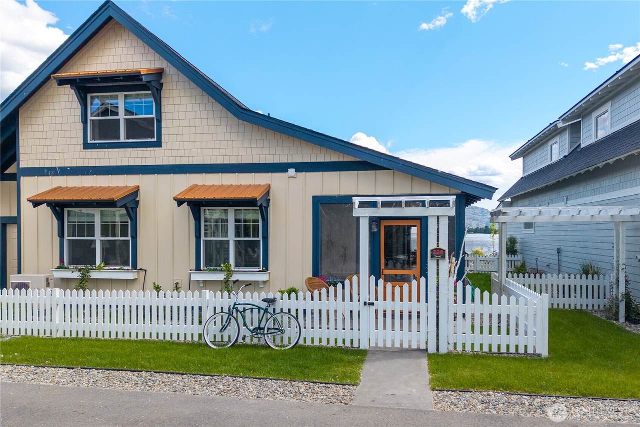 228 Veranda Drive - Photo 1