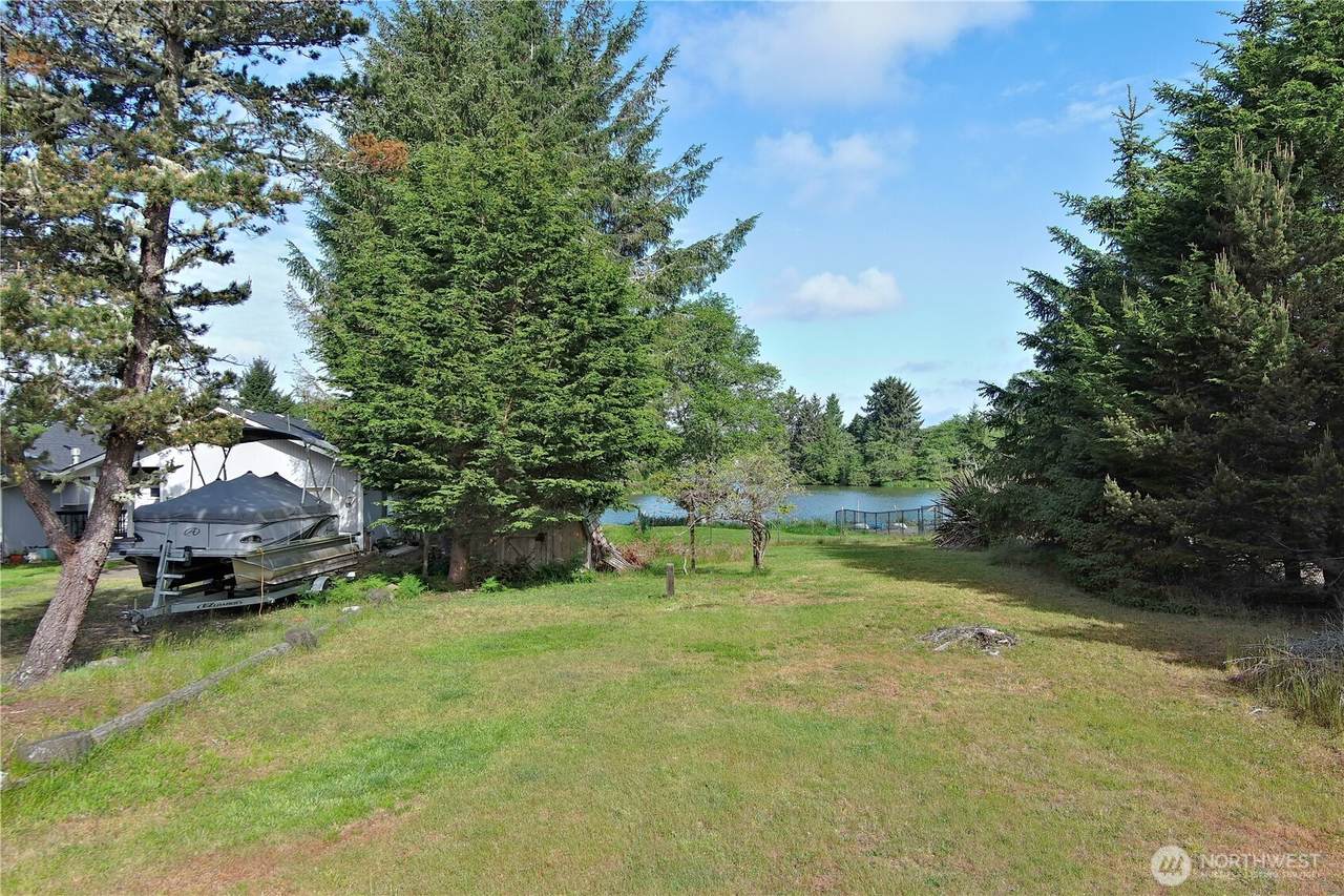 579 Blue Wing Loop - Photo 1