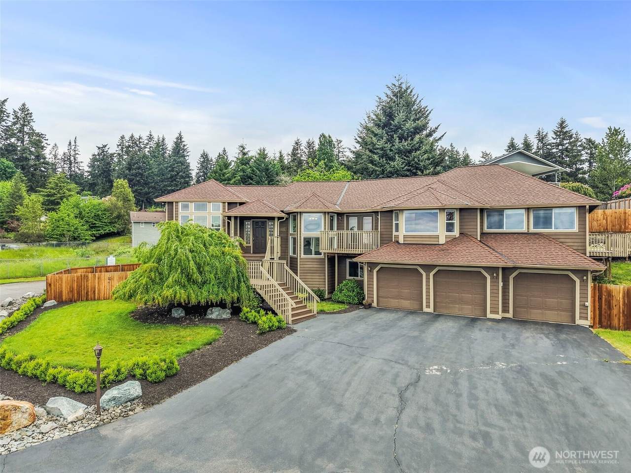 18105 85th Street - Photo 1
