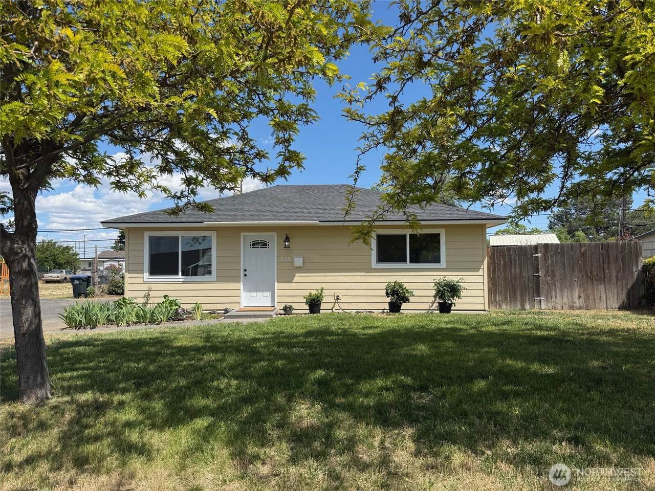 515 Juniper Drive - Photo 1