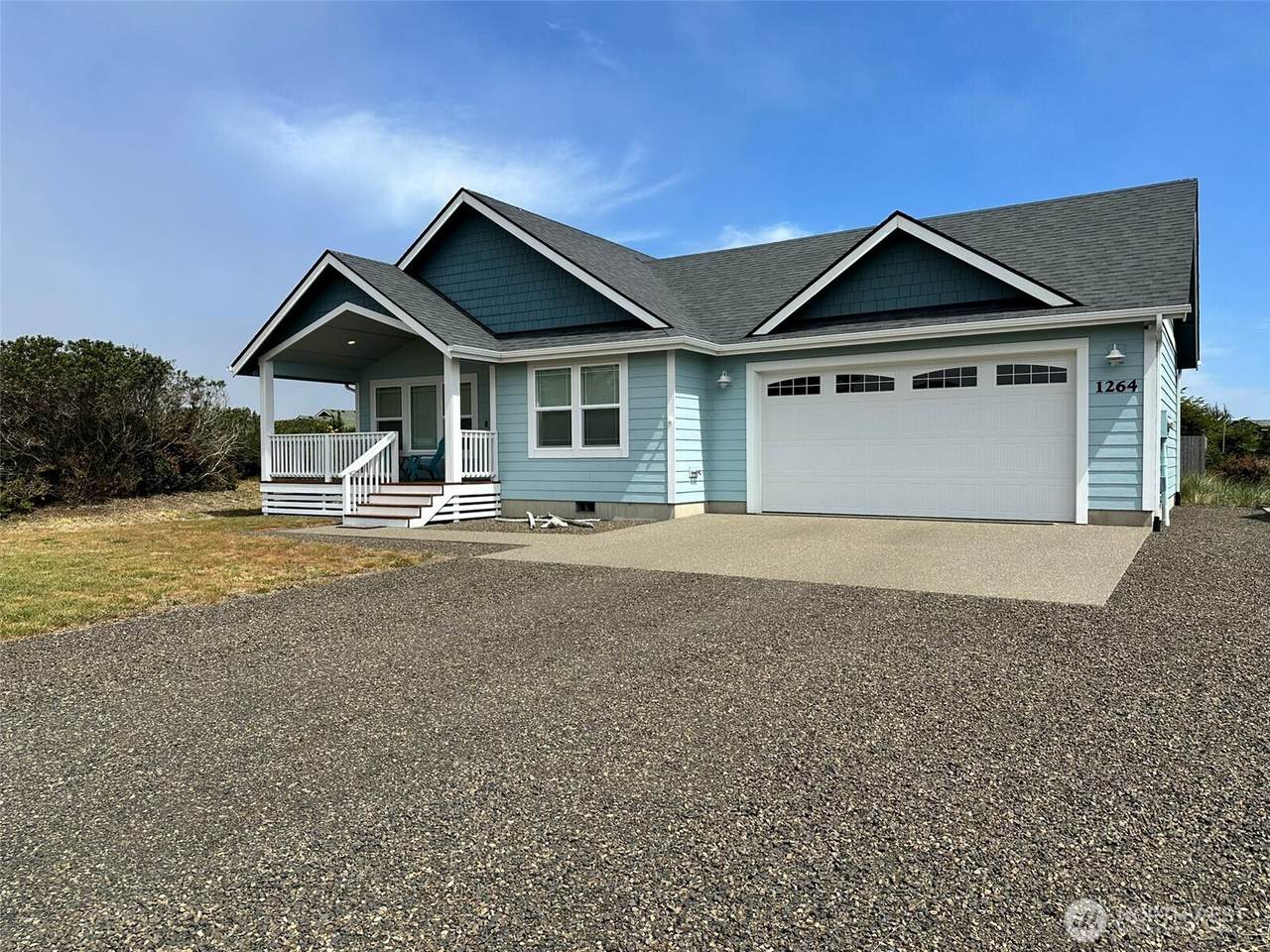 1264 Fairwood Drive - Photo 1