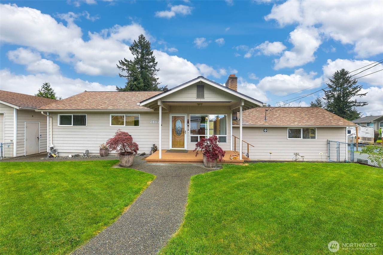 2402 Union Avenue - Photo 1