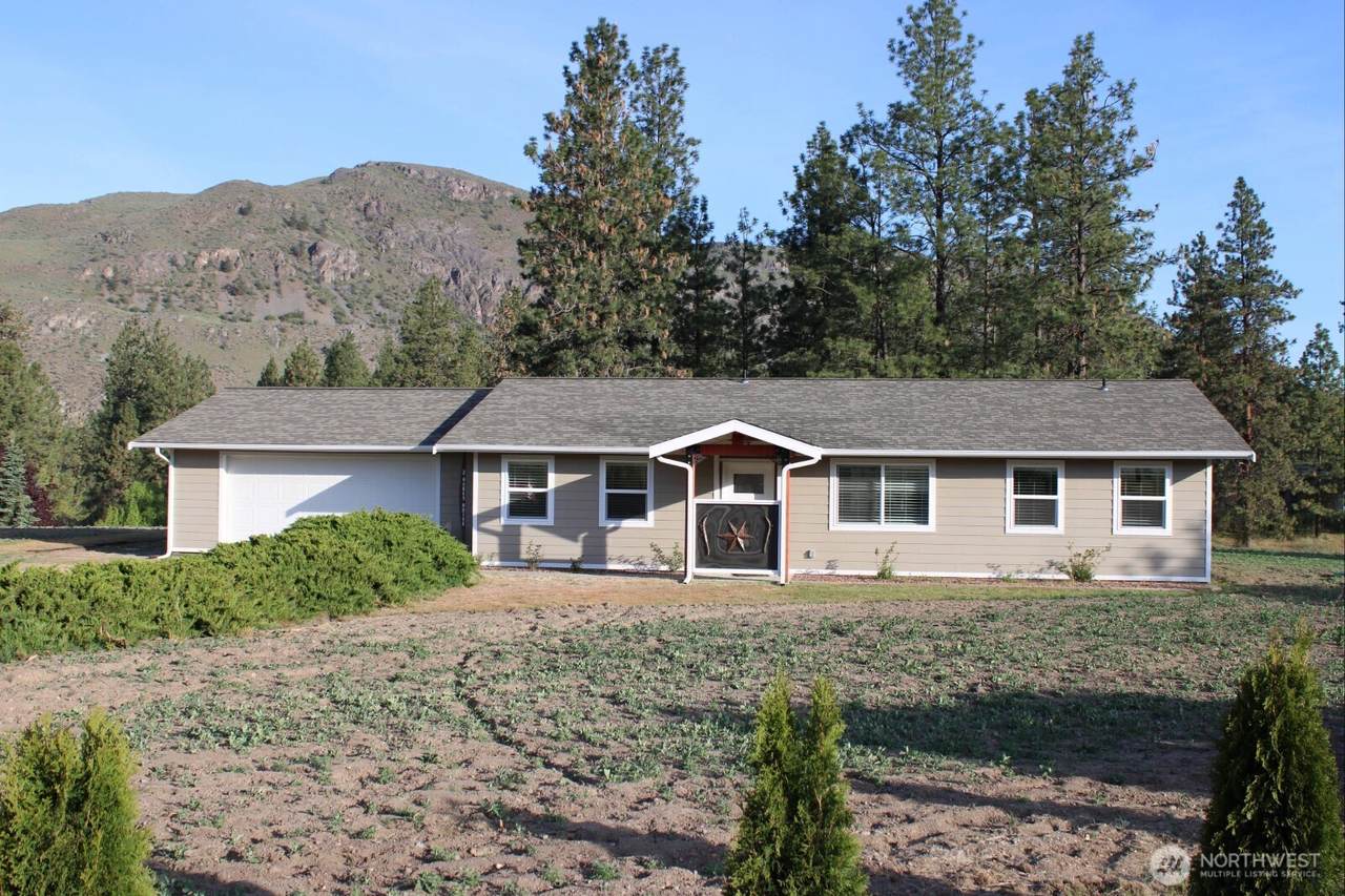 2 Oakes Drive - Photo 1