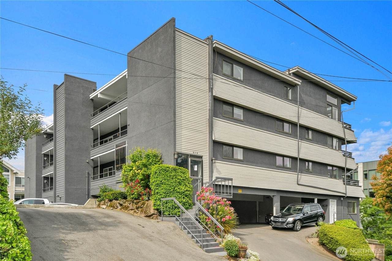 612 Prospect Street - Photo 1