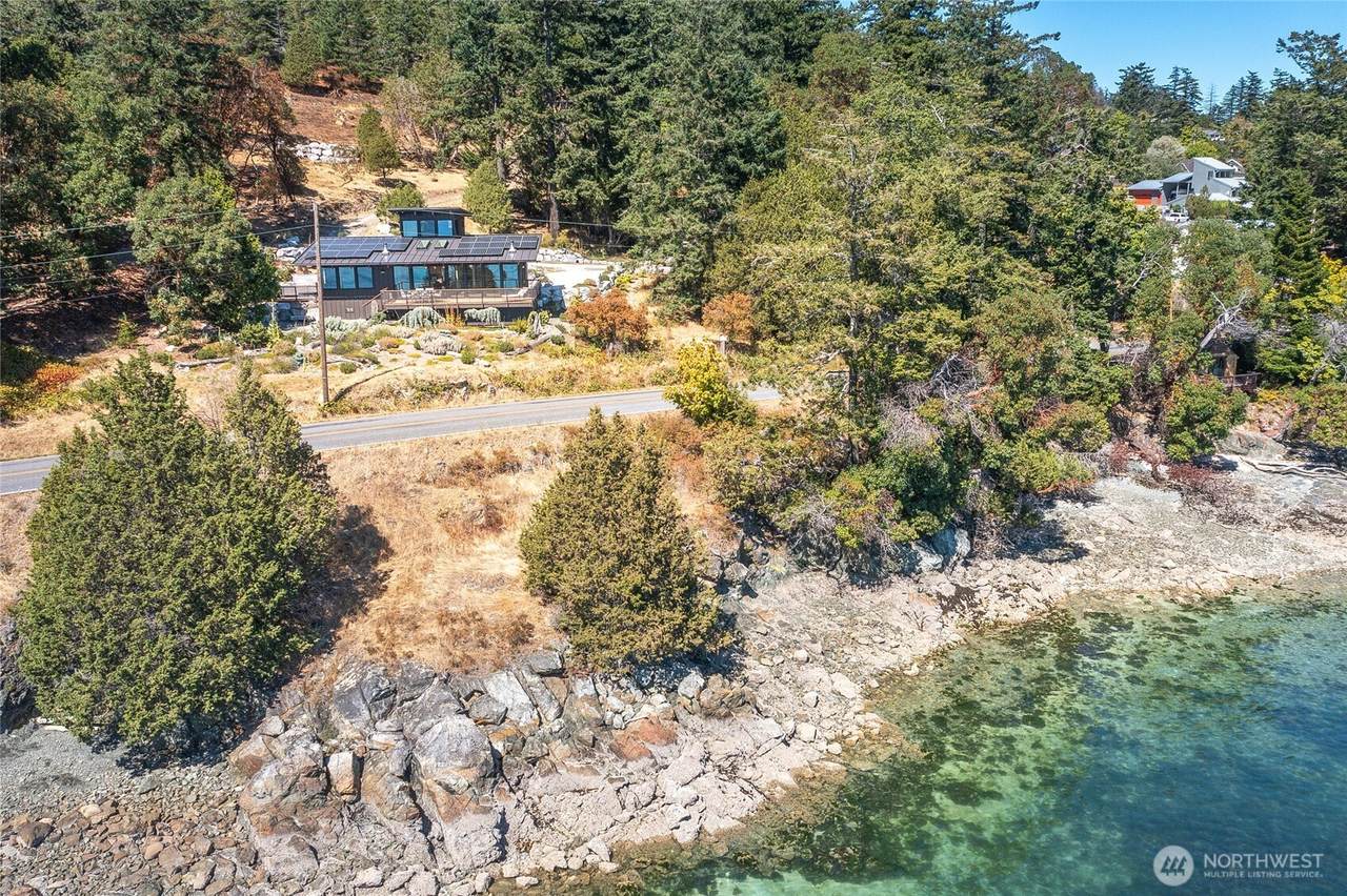 1022 Deer Harbor Road - Photo 1