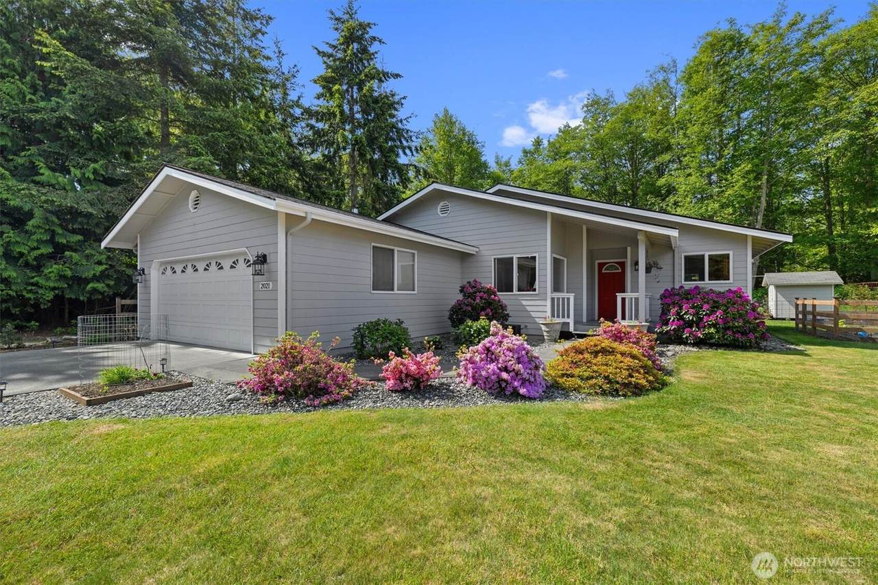 2021 Doe Dr - Photo 1