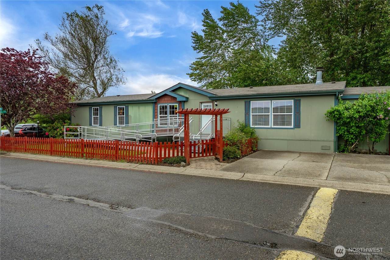 337 Redwood Street - Photo 1