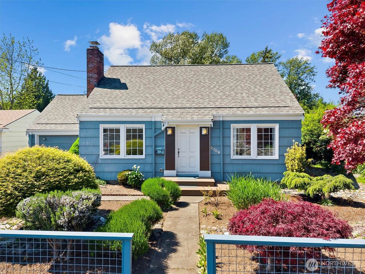 2709 Lynn Street - Photo 1