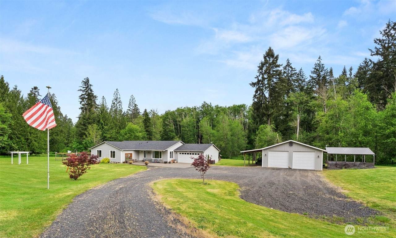 209 48 Haywire Road - Photo 1