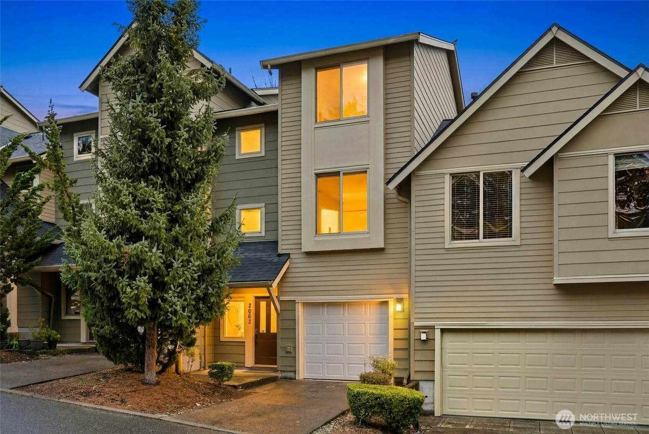 2062 Boulder Way Drive - Photo 1