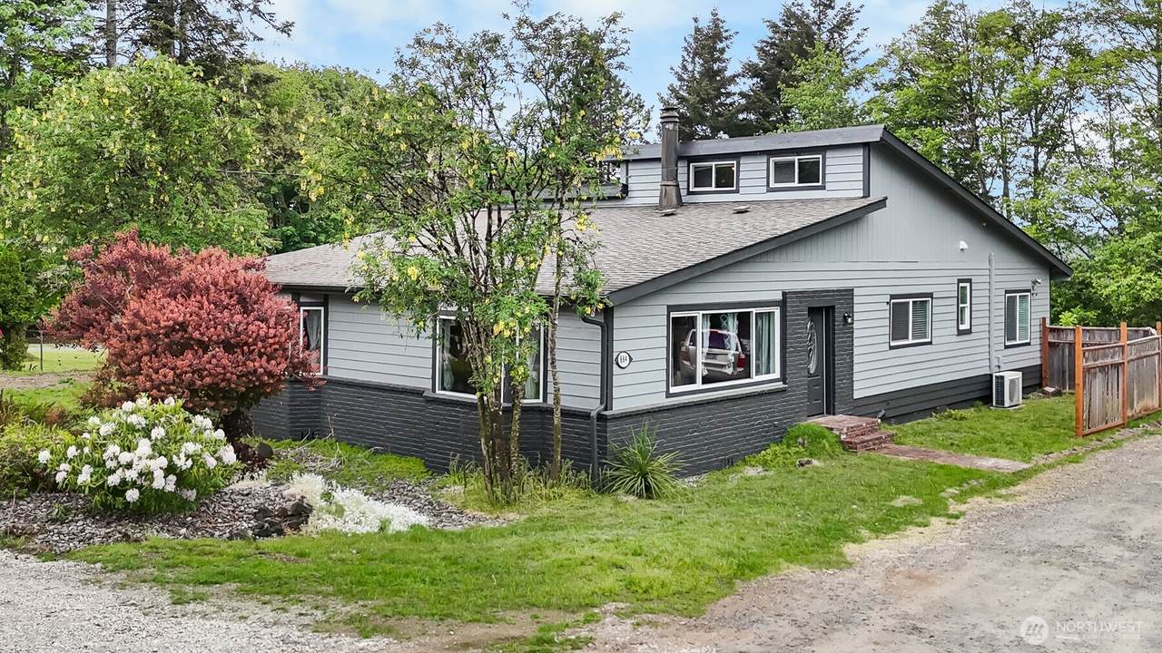 884 Fairmount Avenue - Photo 1