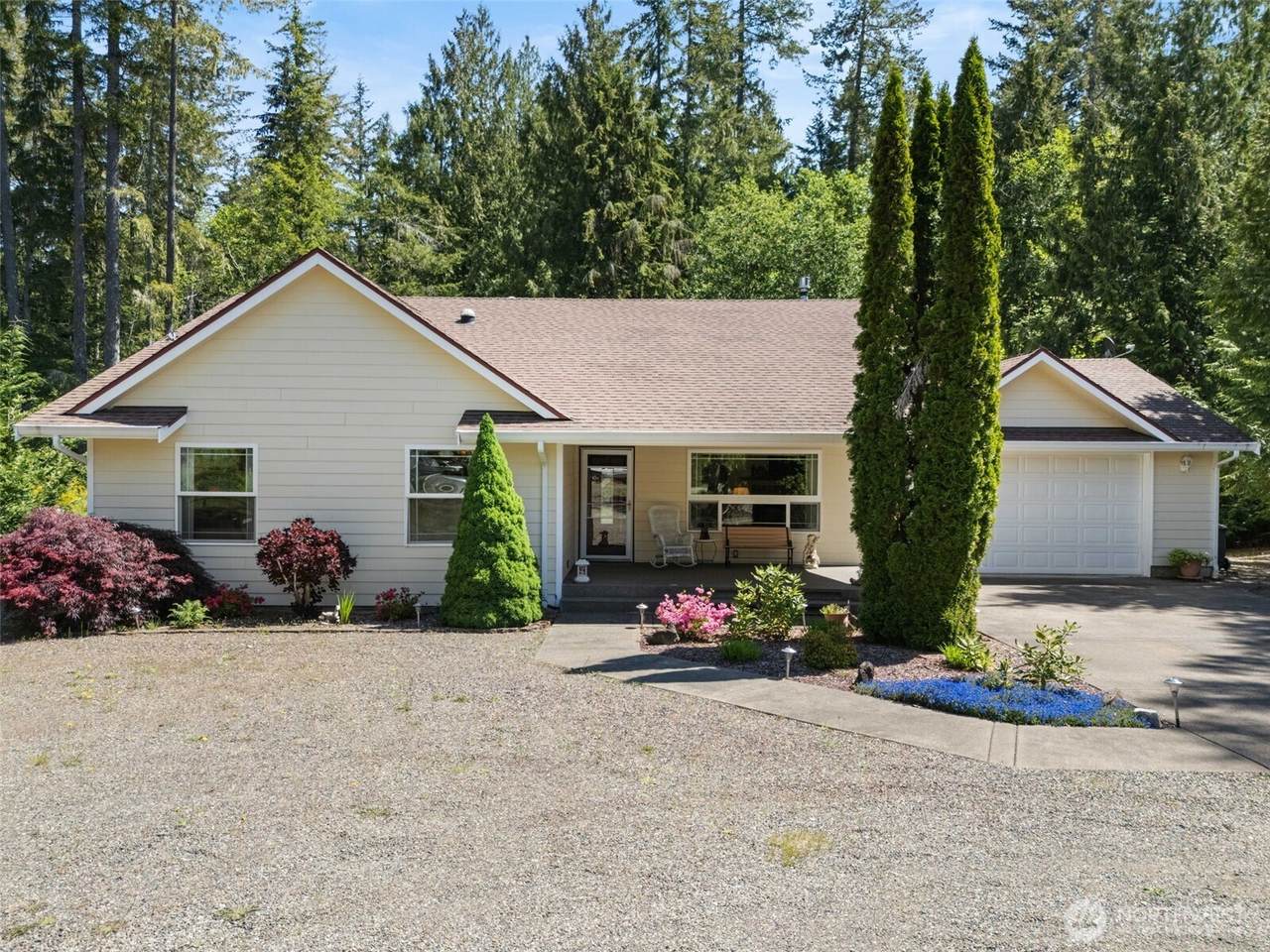 101 Fairway Drive - Photo 1
